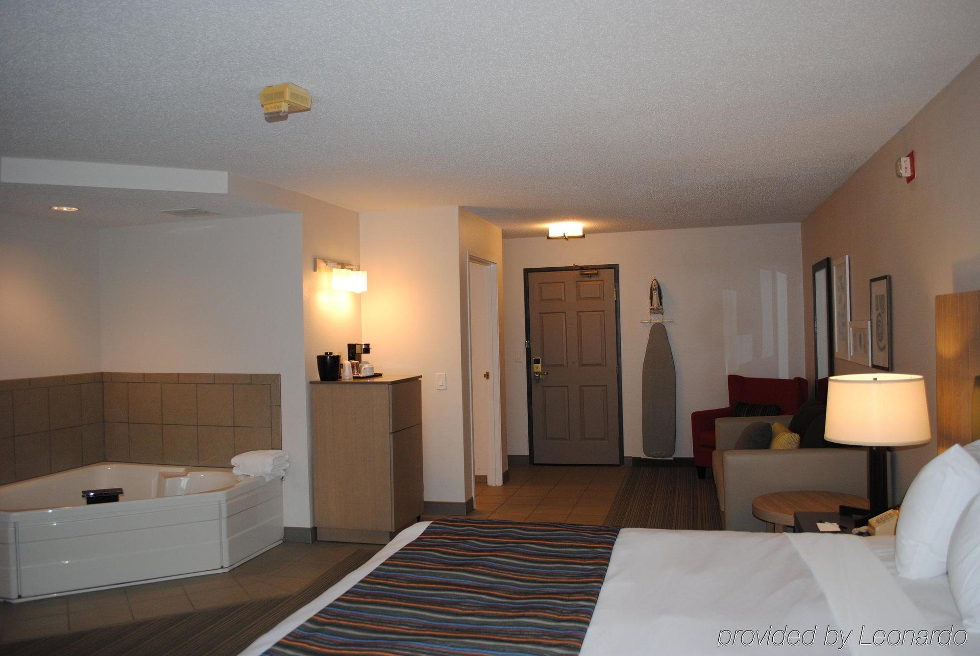 Country Inn & Suites By Radisson, Chippewa Falls, Wi Ngoại thất bức ảnh